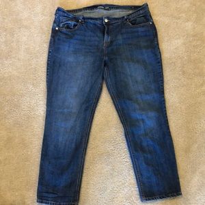 Old Navy Boyfriend Jean Capris